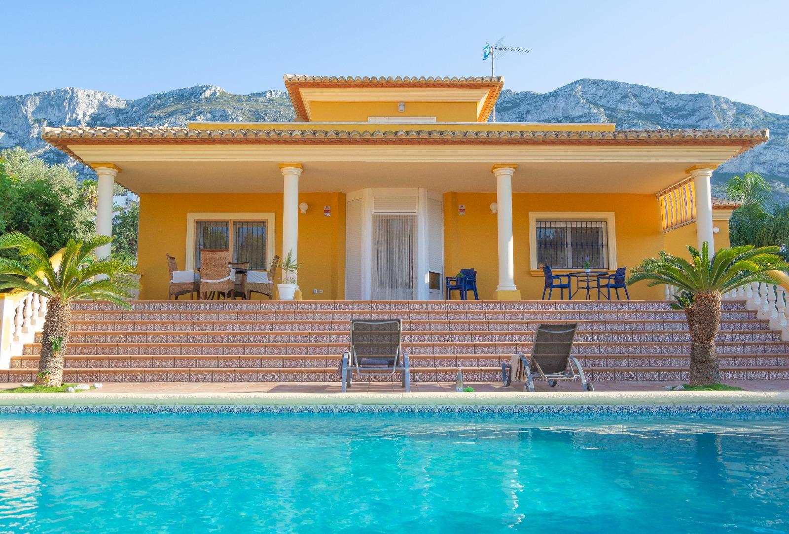 Villa en Dénia